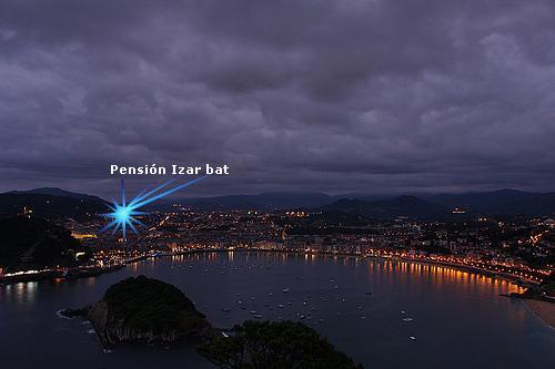 Pension Izar Bat San Sebastián Zewnętrze zdjęcie